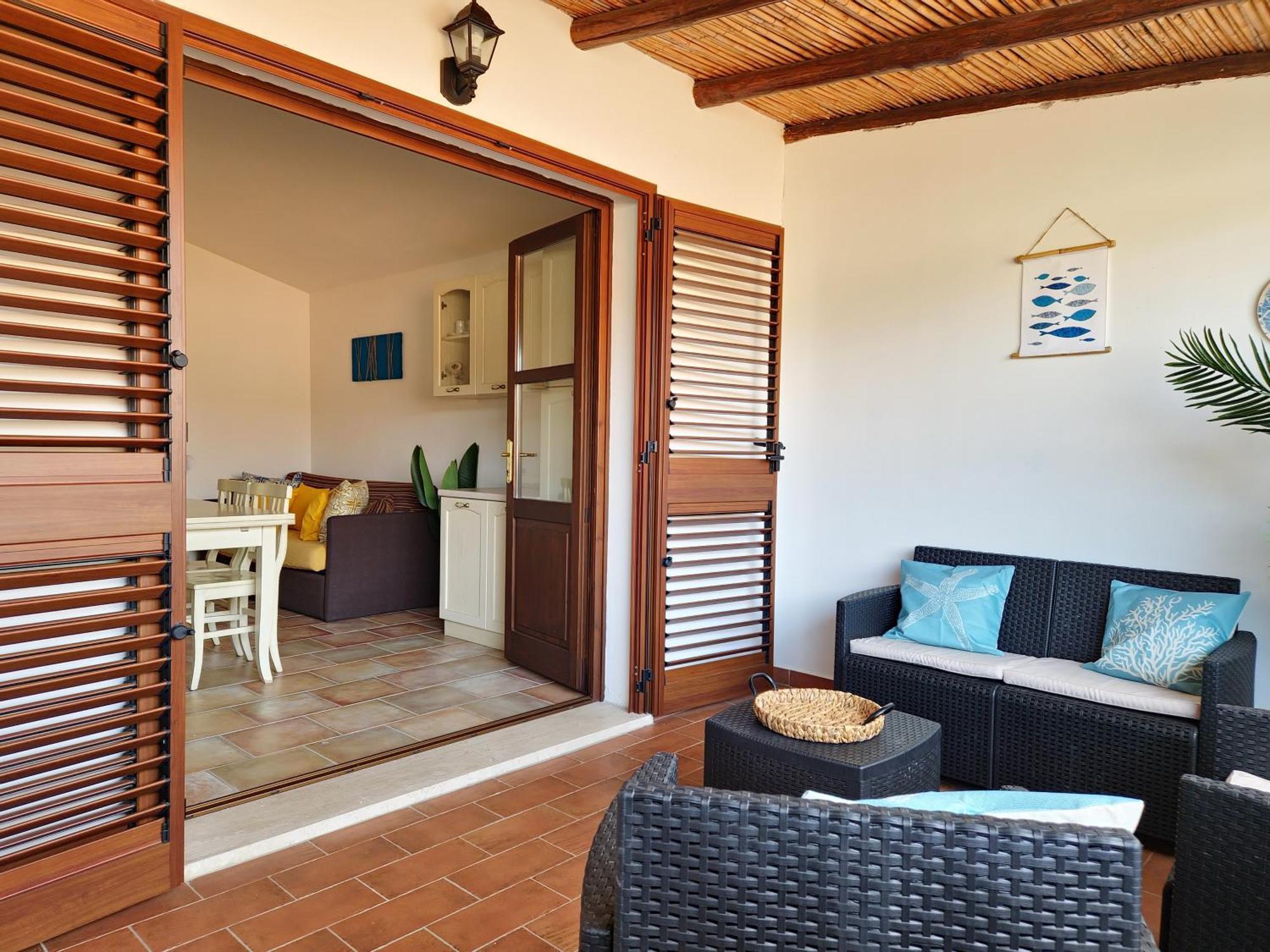 Dommos - Melodie Apartments Cala Liberotto Exterior photo