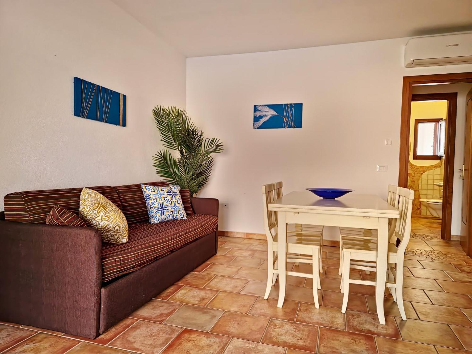 Dommos - Melodie Apartments Cala Liberotto Exterior photo