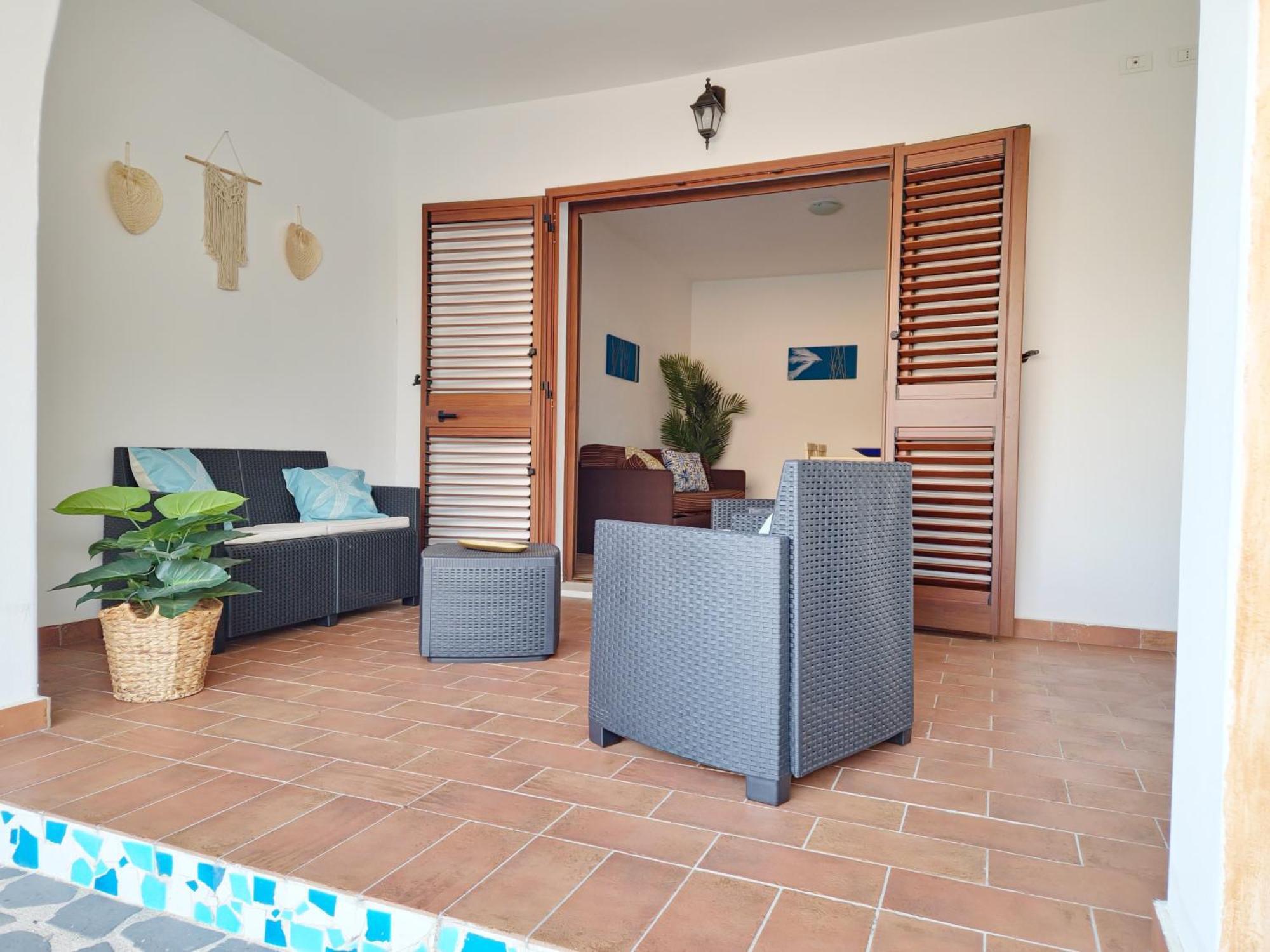 Dommos - Melodie Apartments Cala Liberotto Exterior photo