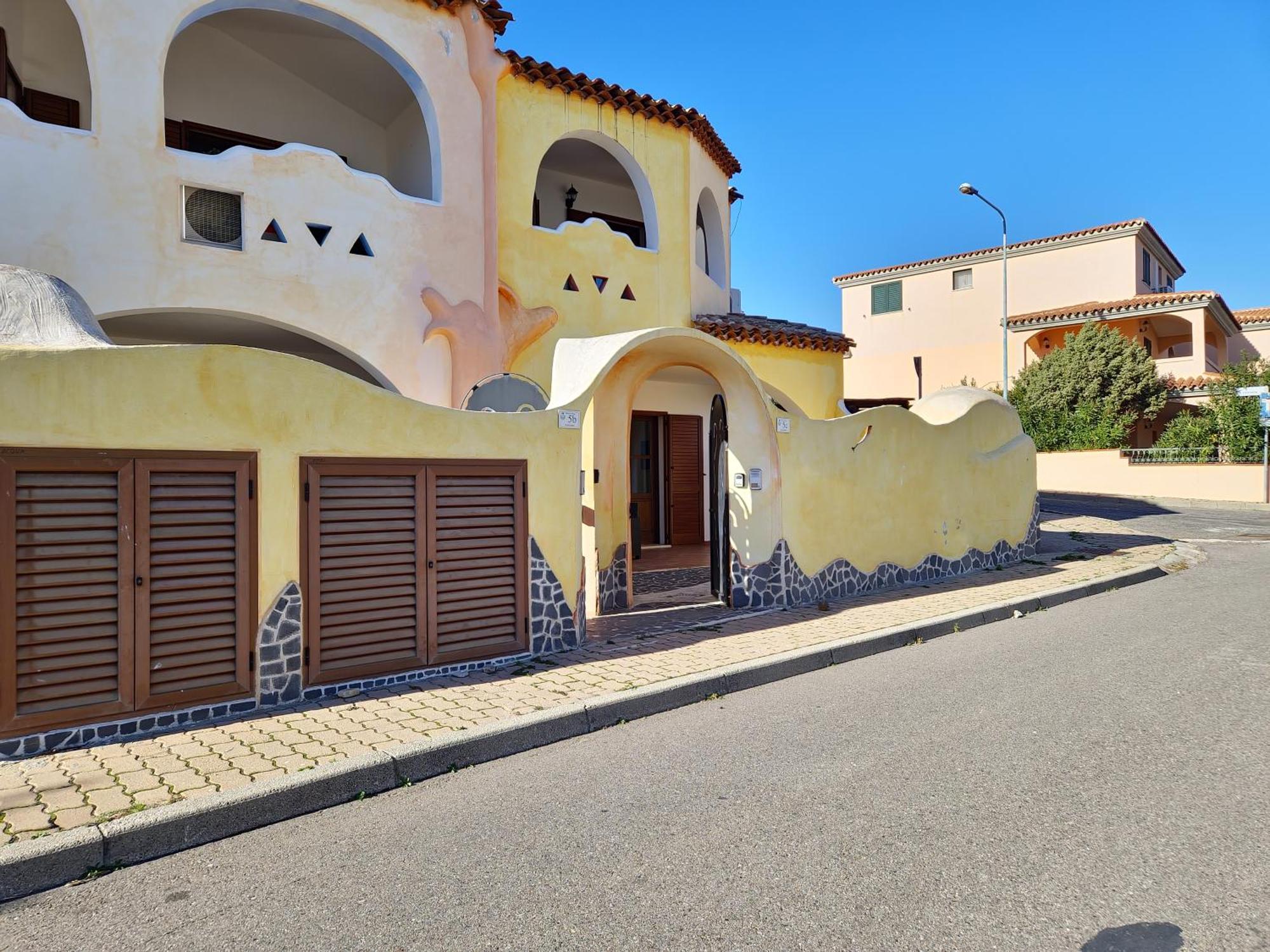 Dommos - Melodie Apartments Cala Liberotto Exterior photo