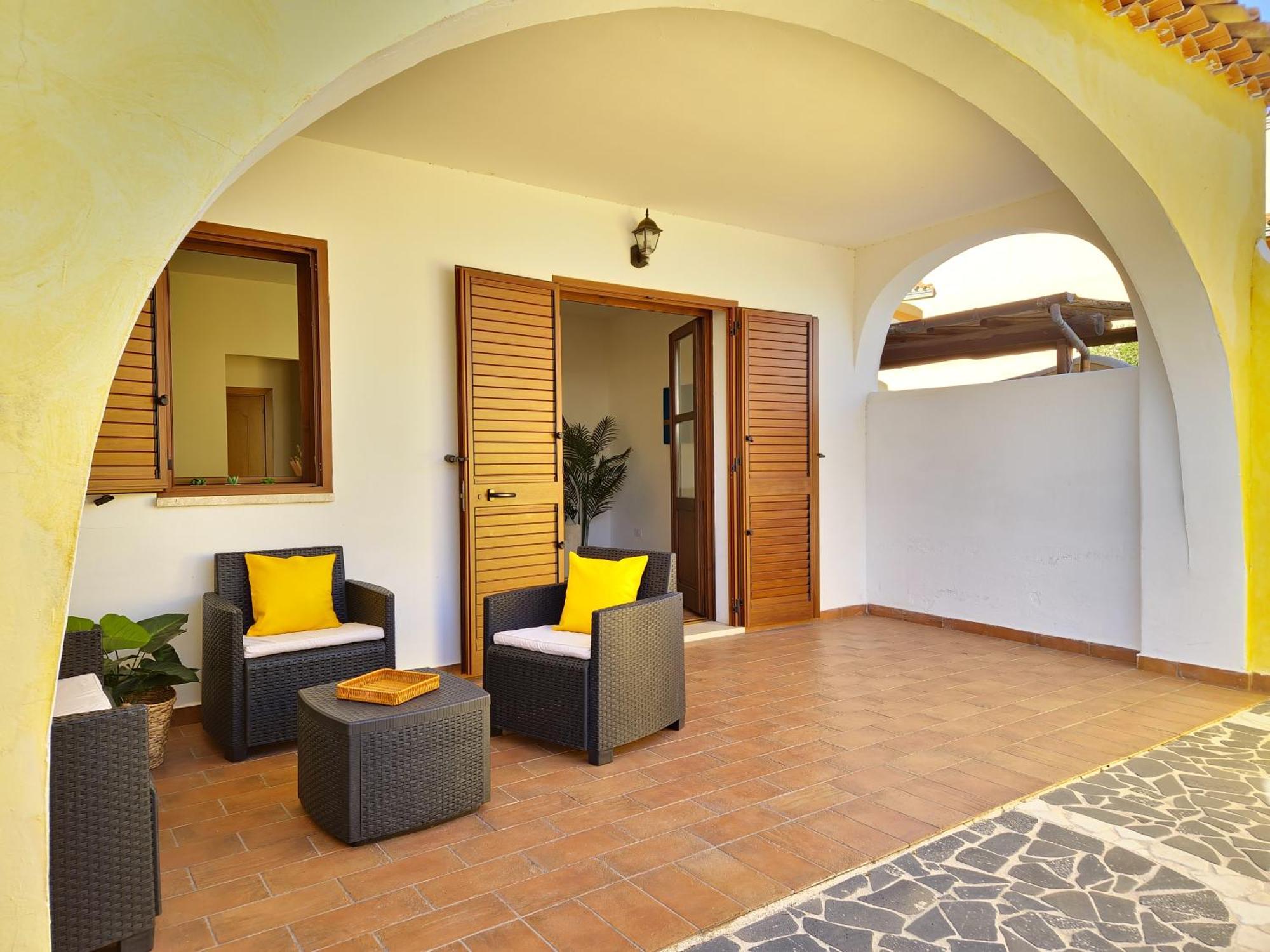Dommos - Melodie Apartments Cala Liberotto Exterior photo